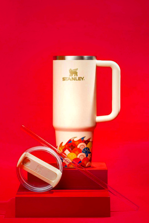 Stanley The Lunar New Year Limited Edition Quencher H2.0 FlowState™ 30 OZ | India_S1489